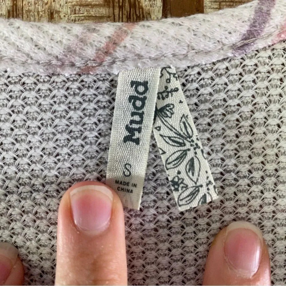 Mudd Striped Button & Tie Front Tank Top 💜 - Picture 3 of 4